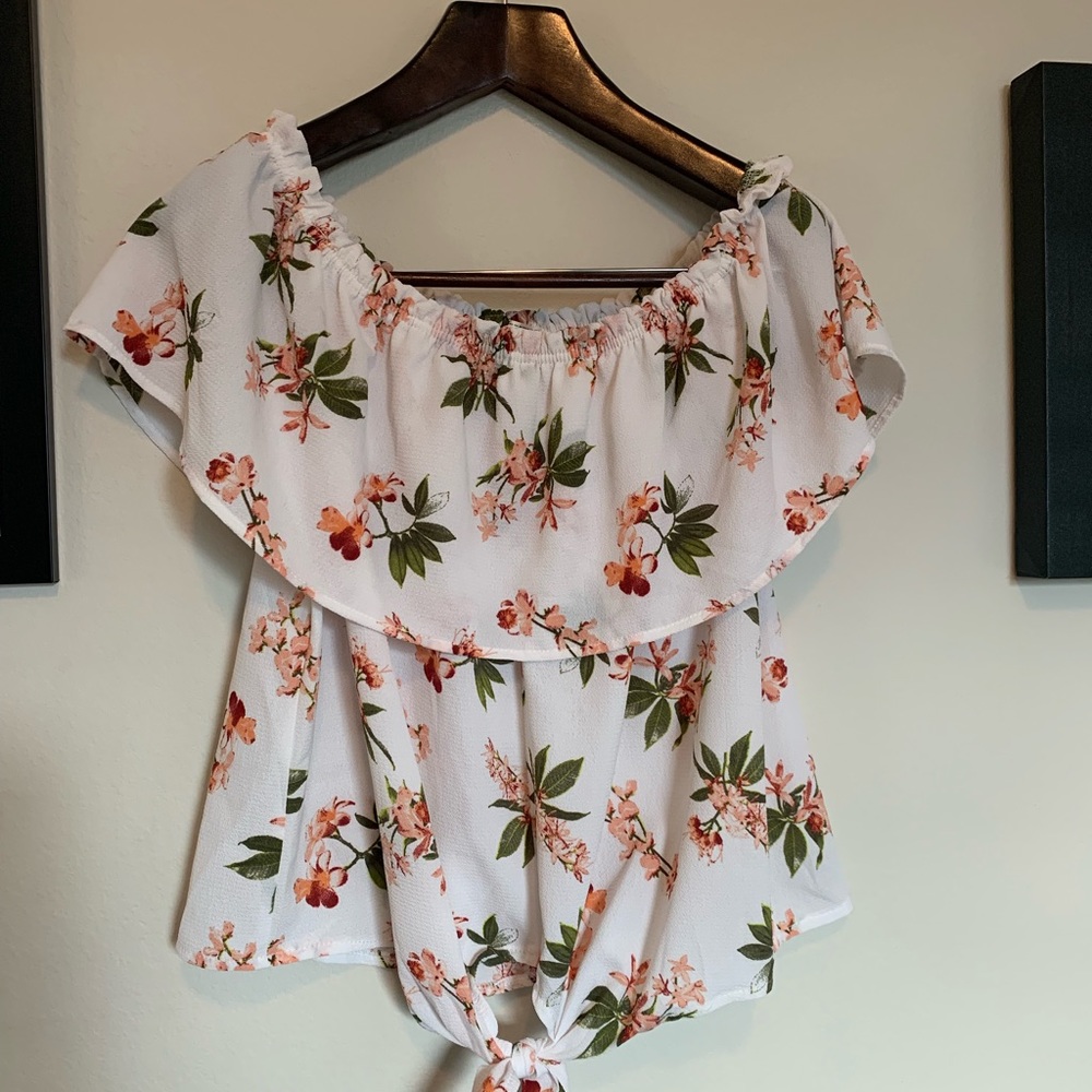 Floral top